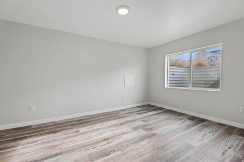Tiny photo for 4348 W MONUMENT PEAK DR, Herriman, UT 84096 (MLS # 2128255)