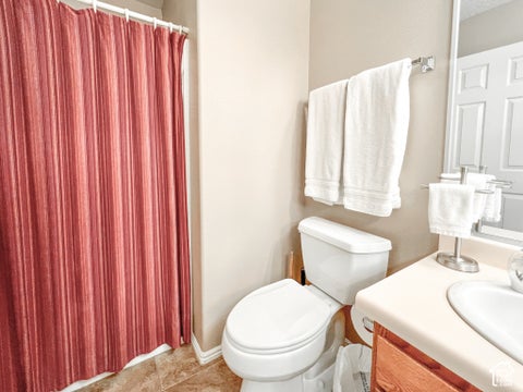 Tiny photo for 2051 W CANYON VIEW DR S, Saint George, UT 84770 (MLS # 2192445)