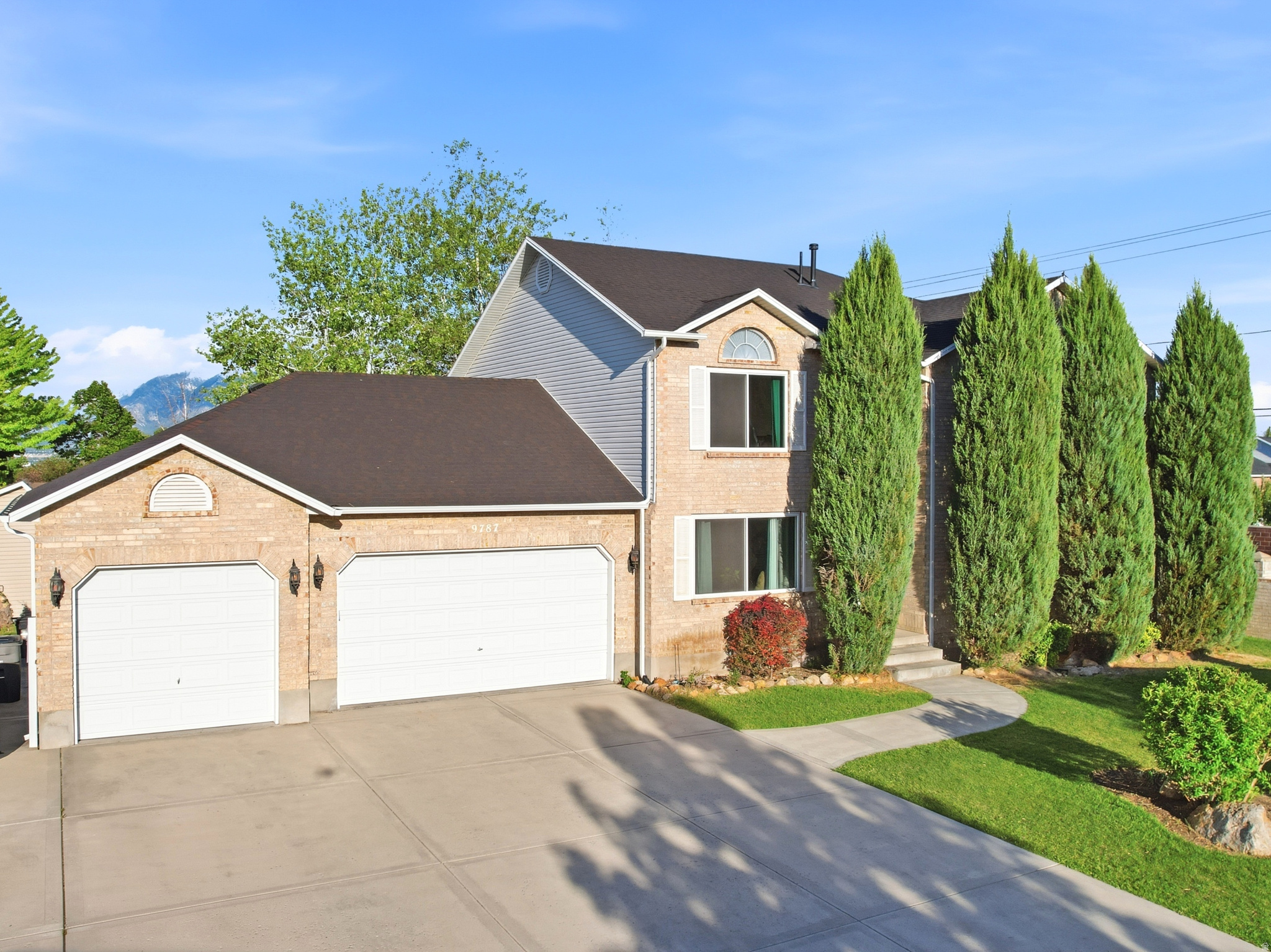 GARDEN GROVE #1 - Residential