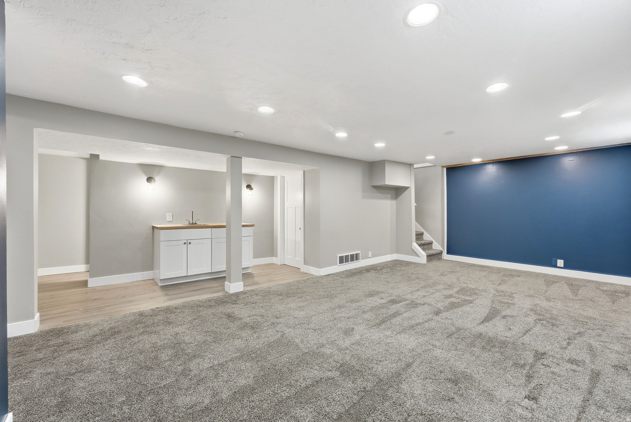 OAK HAVEN VILLAGE - Residential