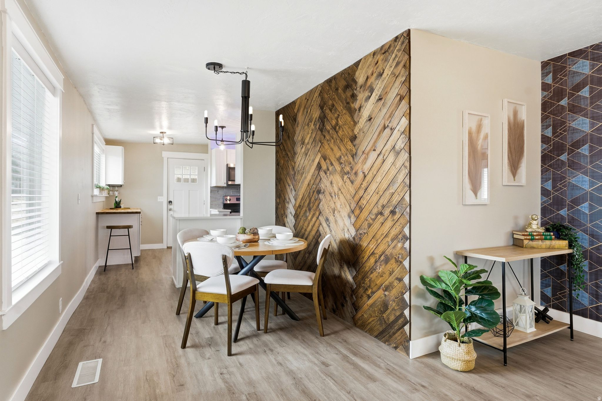 OAK HAVEN VILLAGE - Residential