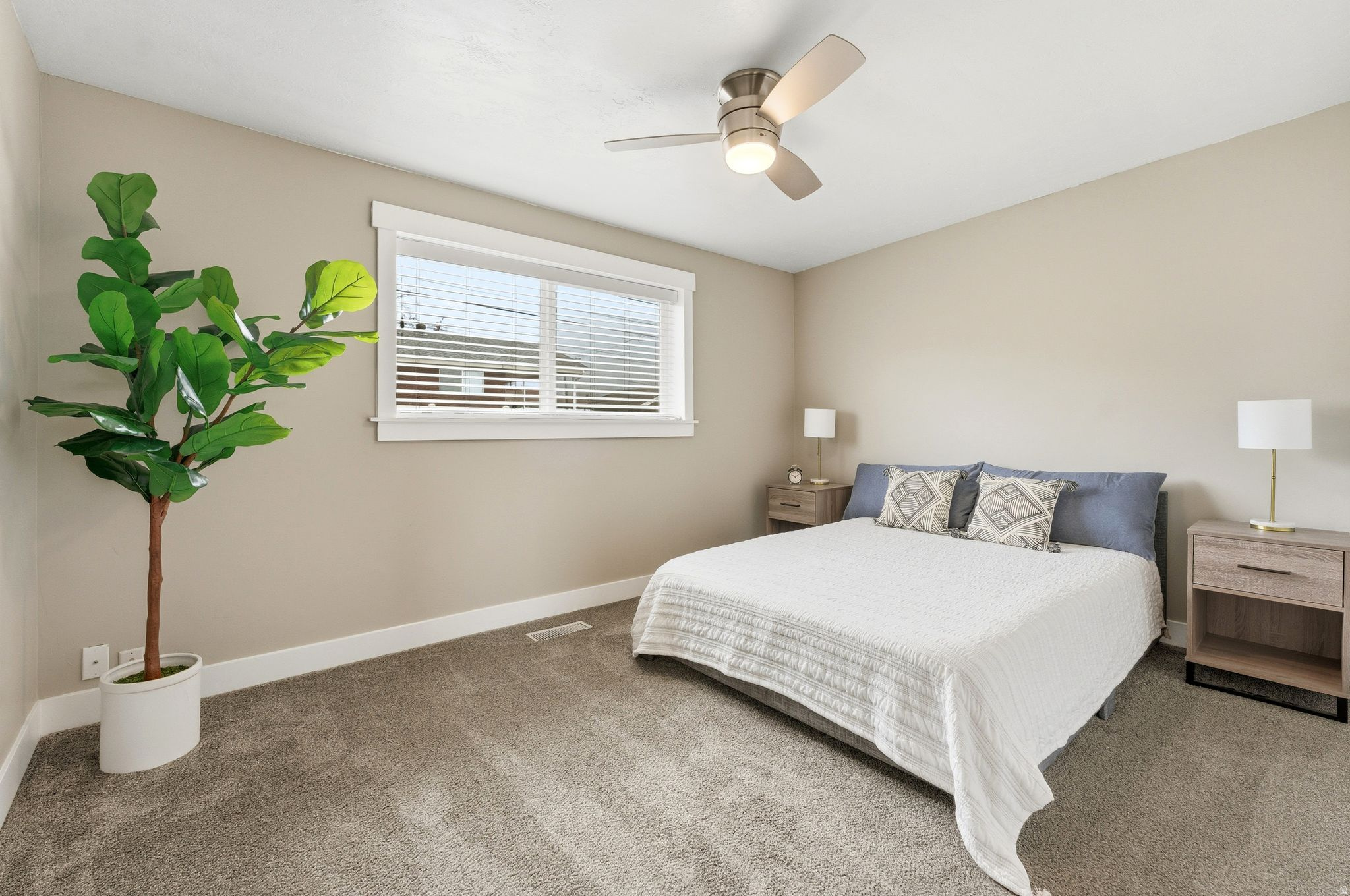 OAK HAVEN VILLAGE - Residential