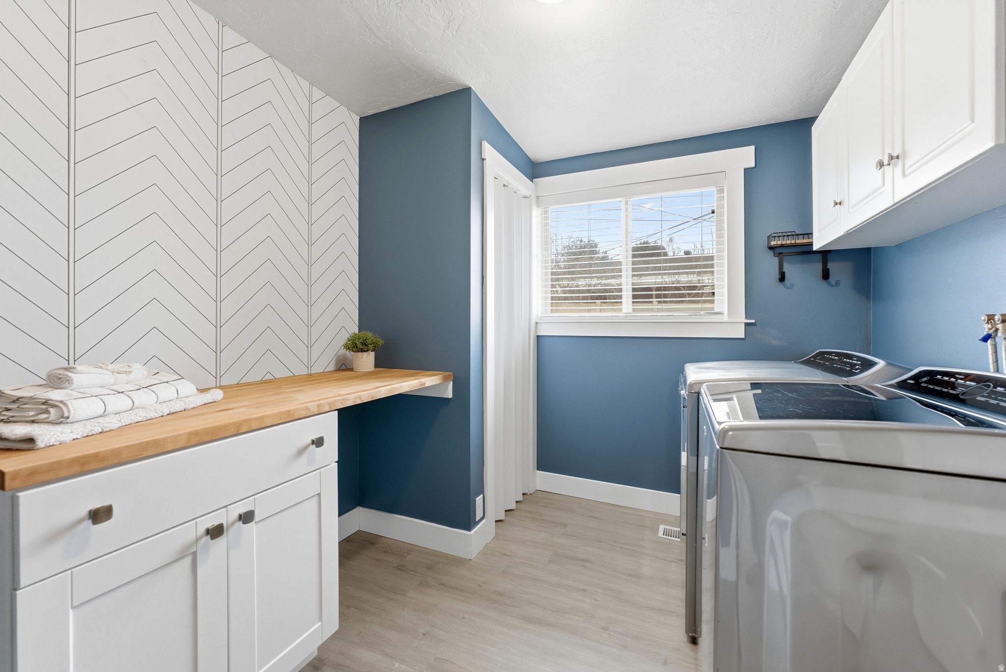 OAK HAVEN VILLAGE - Residential