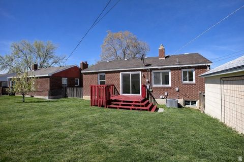 Tiny photo for 321 S 700 E, Clearfield, UT 84015 (MLS # 2152223)