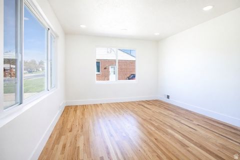 Tiny photo for 321 S 700 E, Clearfield, UT 84015 (MLS # 2152223)