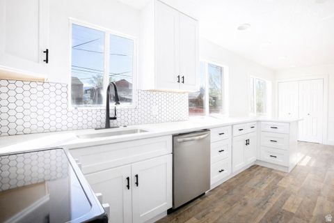 Tiny photo for 321 S 700 E, Clearfield, UT 84015 (MLS # 2152223)