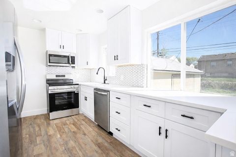 Tiny photo for 321 S 700 E, Clearfield, UT 84015 (MLS # 2152223)