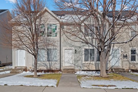 Photo of 981 E 100 S, Payson, UT 84651 (MLS # 2138513)