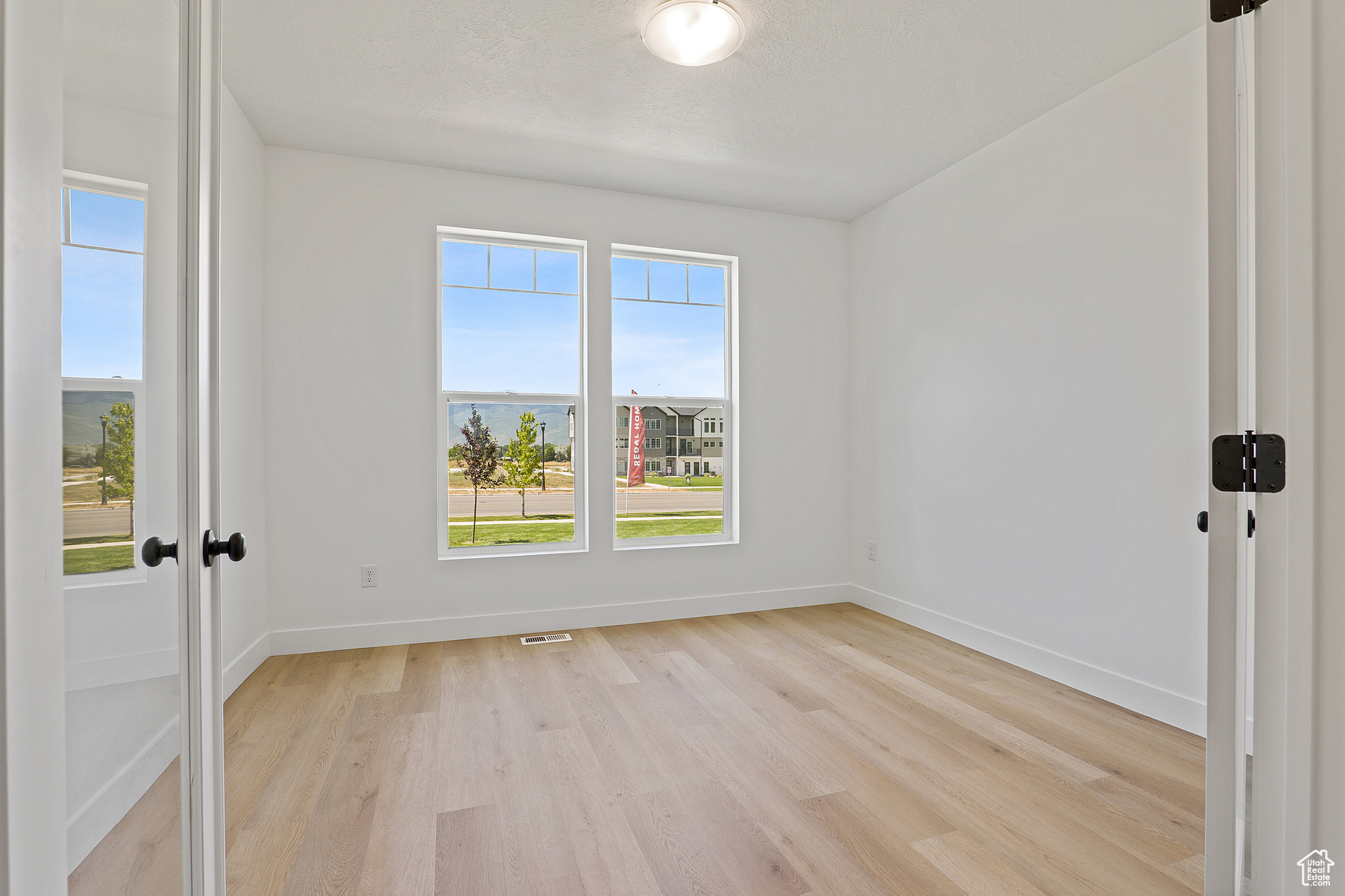 SAWMILL - Residential