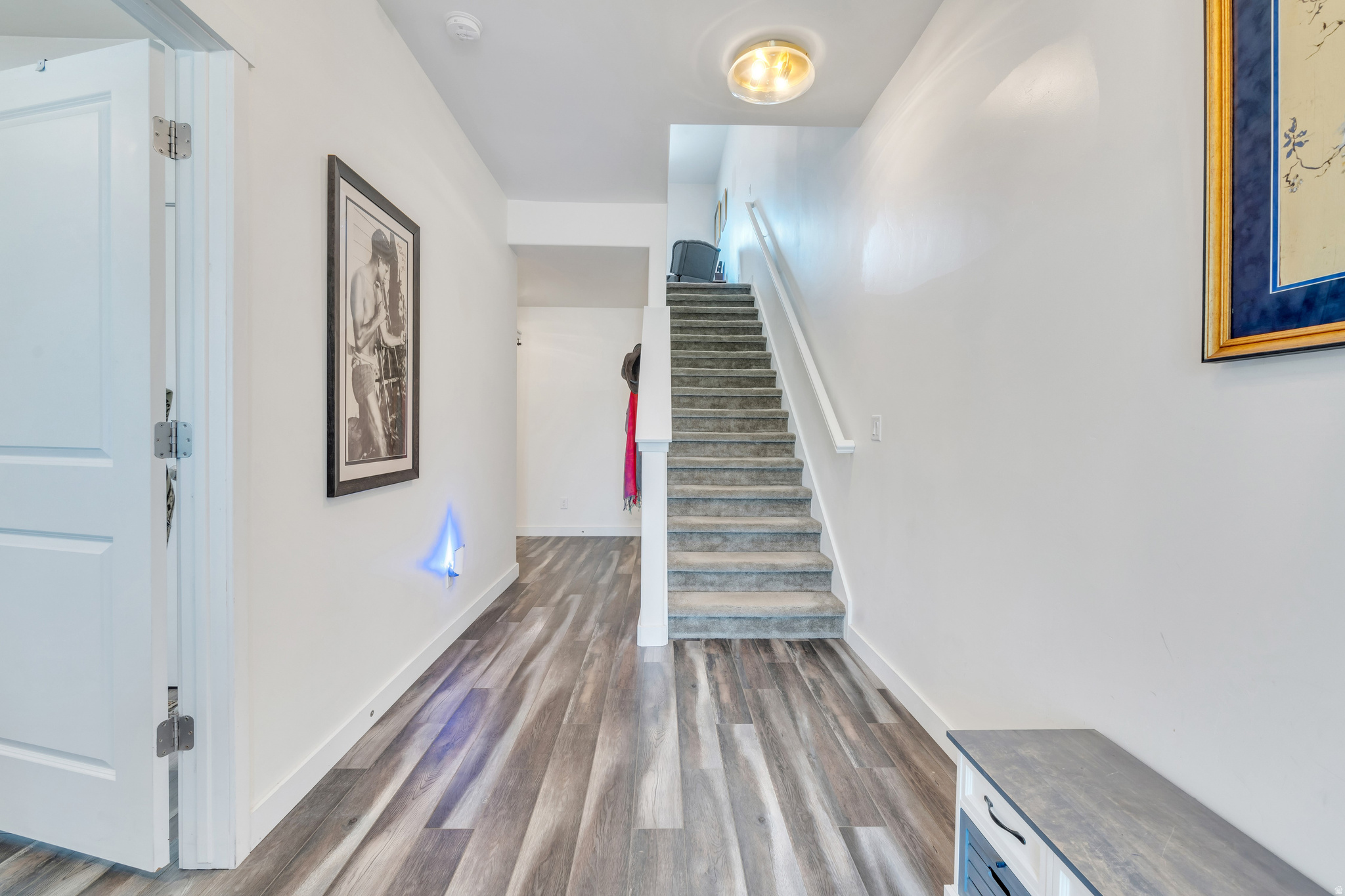 DAYBREAK - Residential