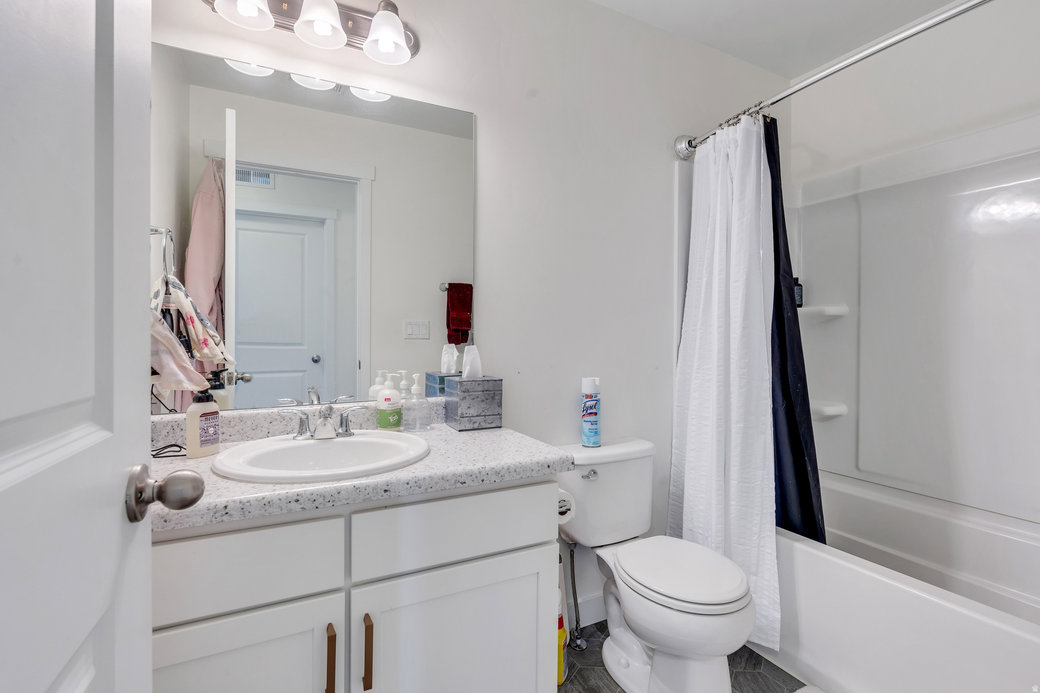 DAYBREAK - Residential