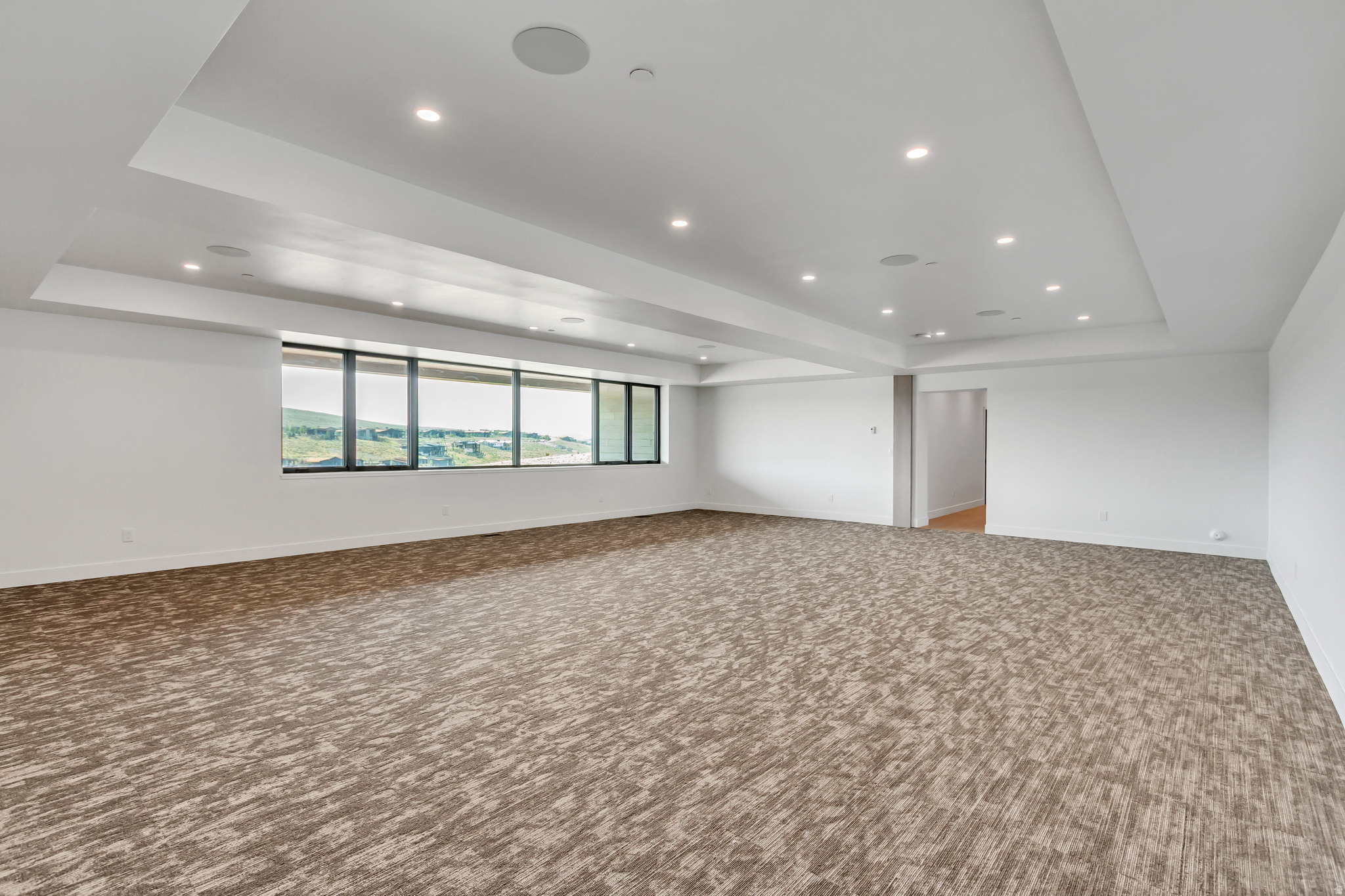 PROMONTORY PAINTED SHORES - Residential