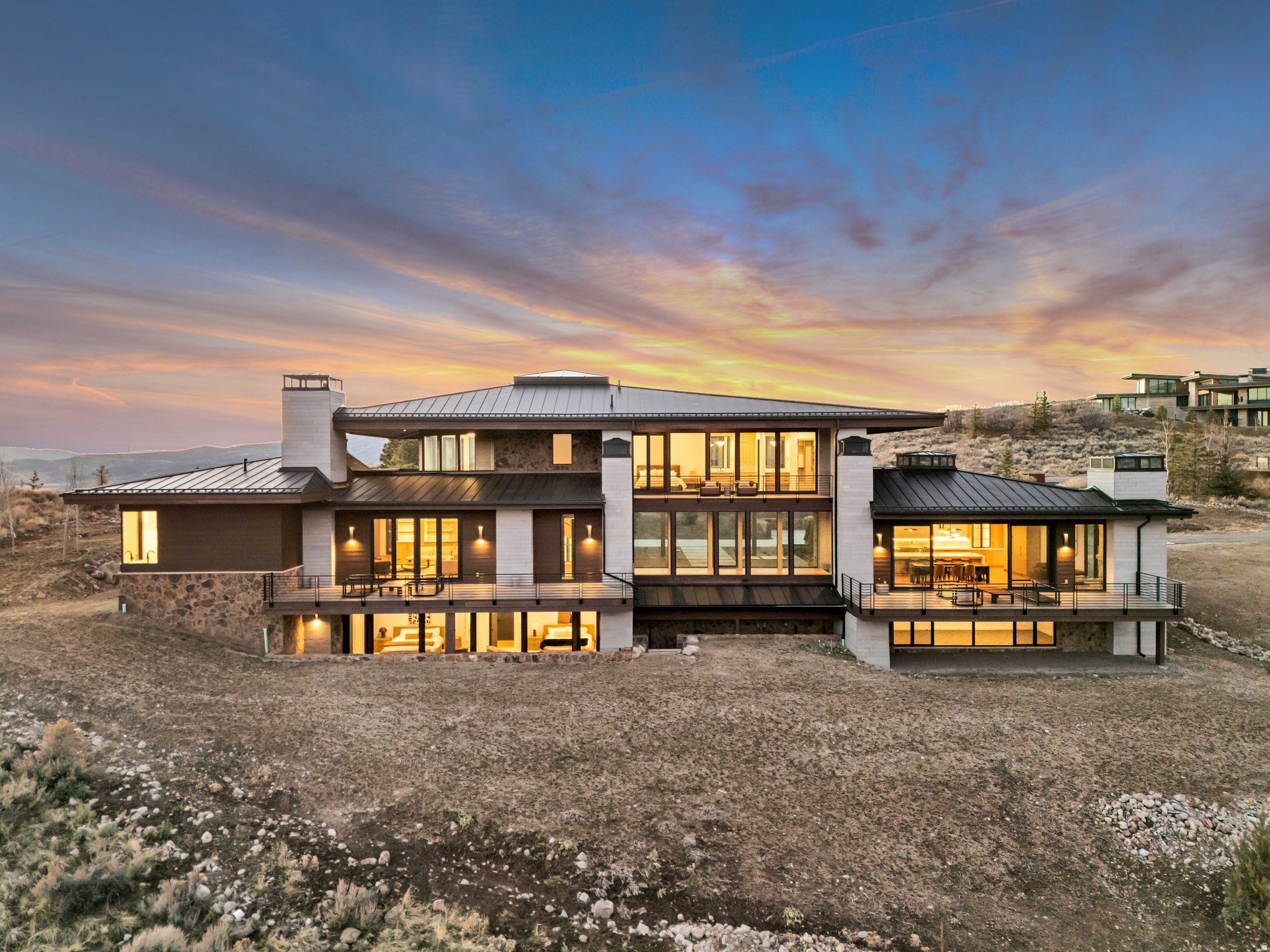 PROMONTORY PAINTED SHORES - Residential