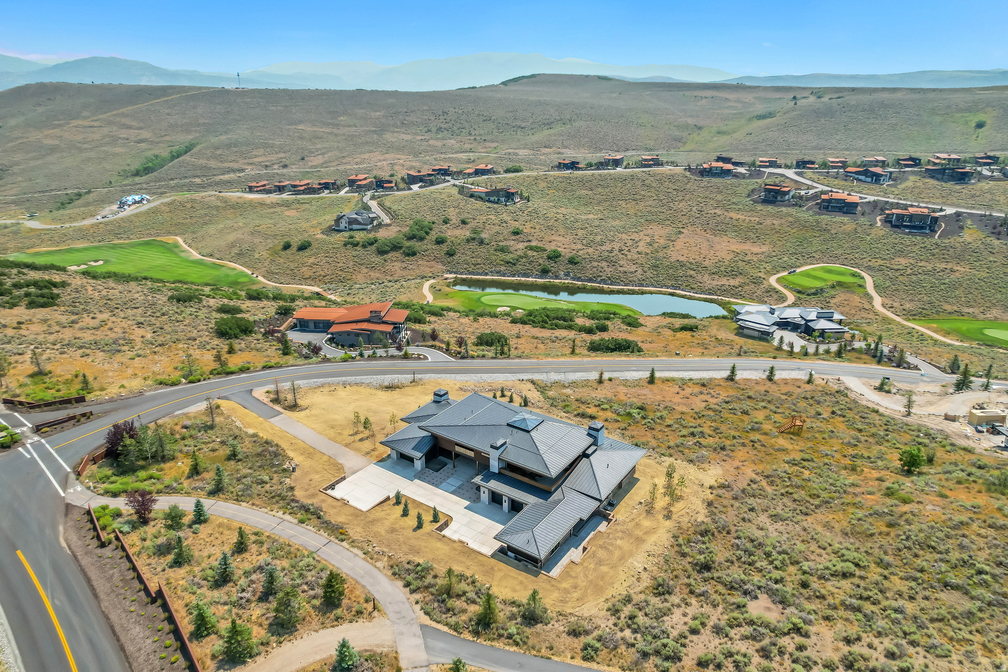 PROMONTORY PAINTED SHORES - Residential