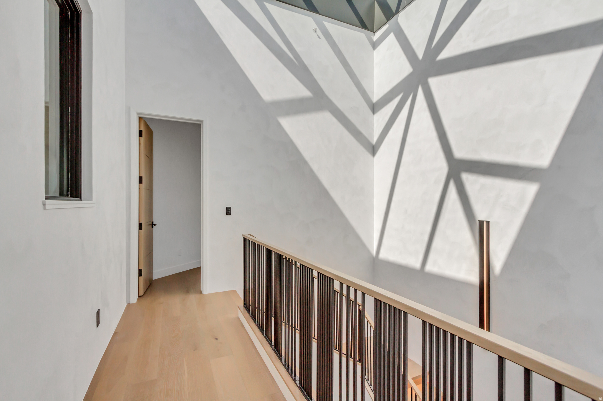 PROMONTORY PAINTED SHORES - Residential