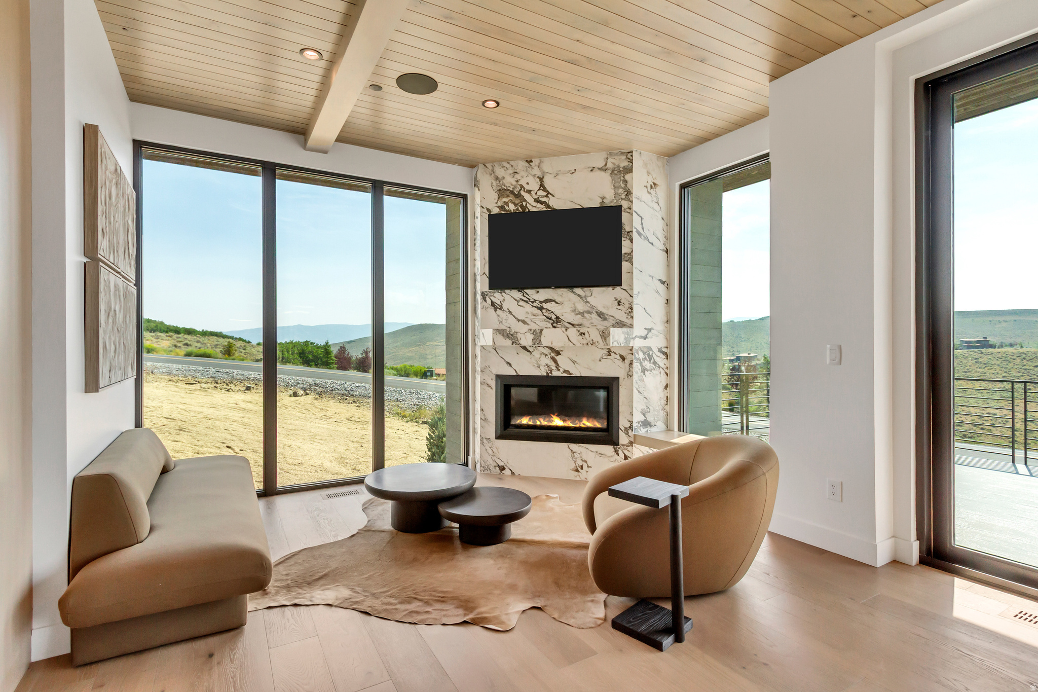 PROMONTORY PAINTED SHORES - Residential