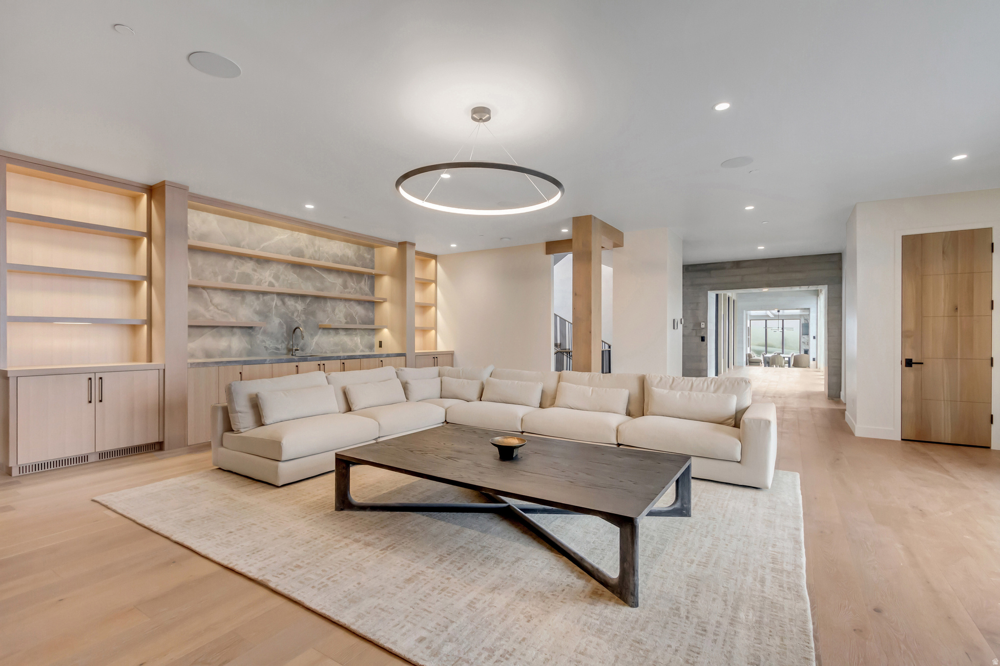 PROMONTORY PAINTED SHORES - Residential