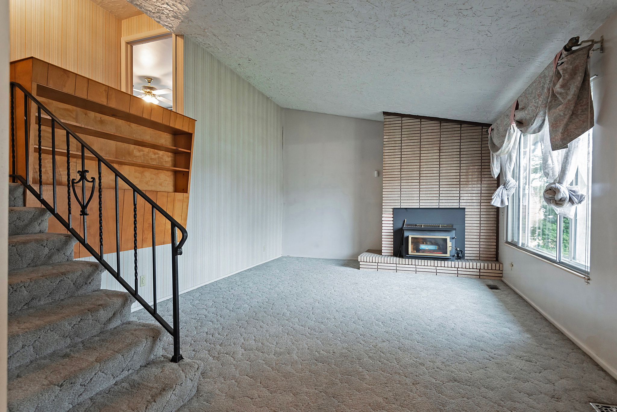 GOLDEN BANTA - Residential