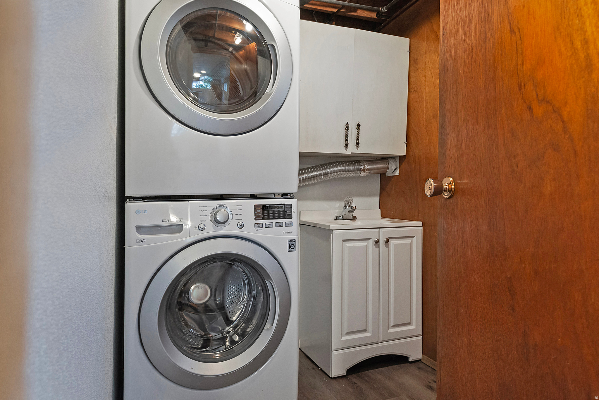 GOLDEN BANTA - Residential