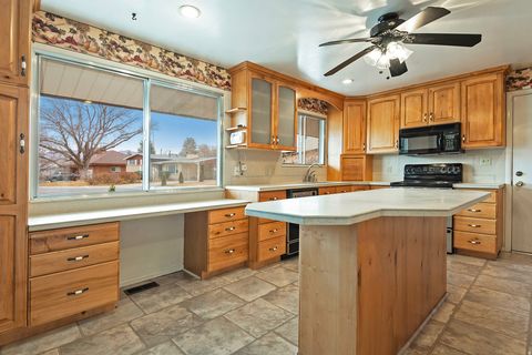 Tiny photo for 4038 S GOLDEN CIR, Millcreek, UT 84124 (MLS # 2137127)