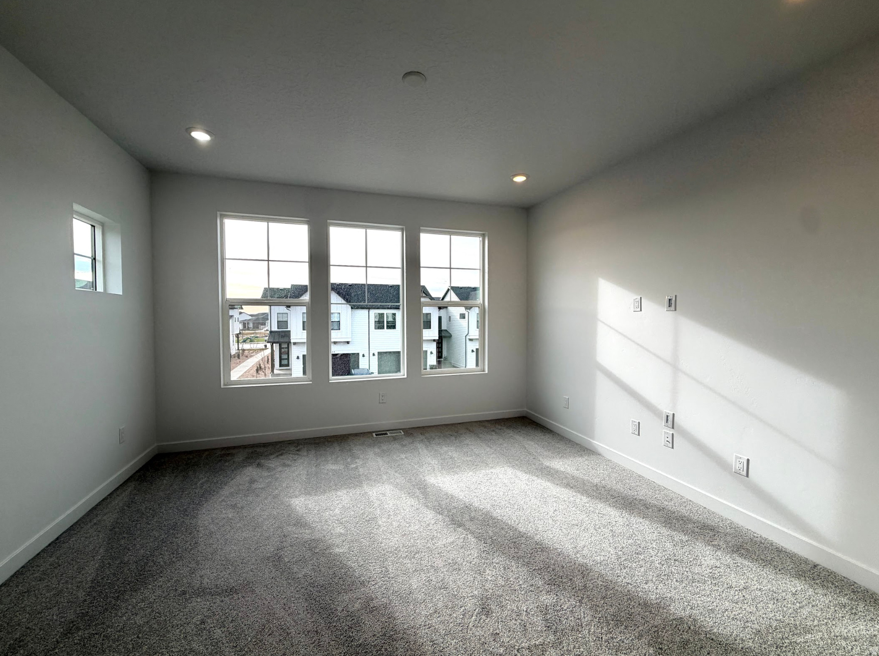 FIREFLY - Residential
