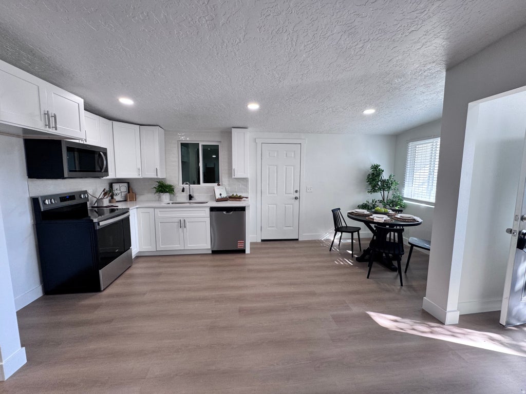 Photo of 5334 S 5240 W, Salt Lake City, UT 84118 (MLS # 2184124)