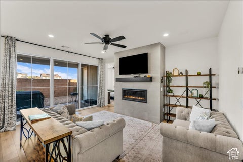 Tiny photo for 2310 E ARENA ROJA DR, Washington, UT 84780 (MLS # 2187385)