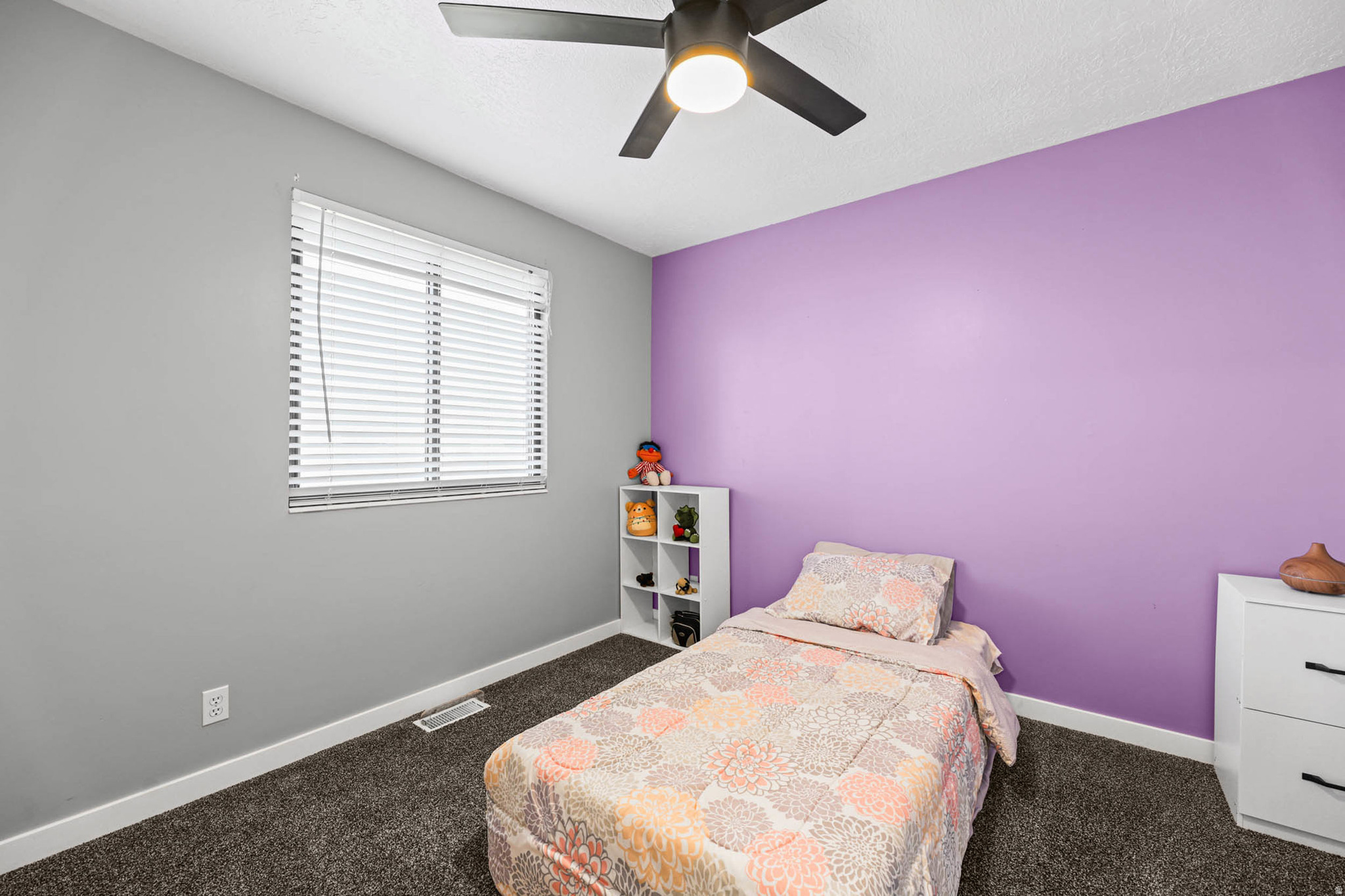 ALAND OF HONEY - Residential