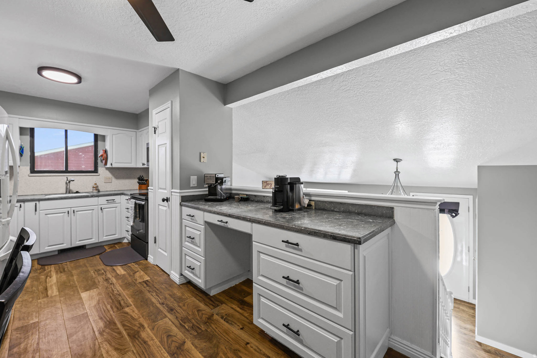 ALAND OF HONEY - Residential