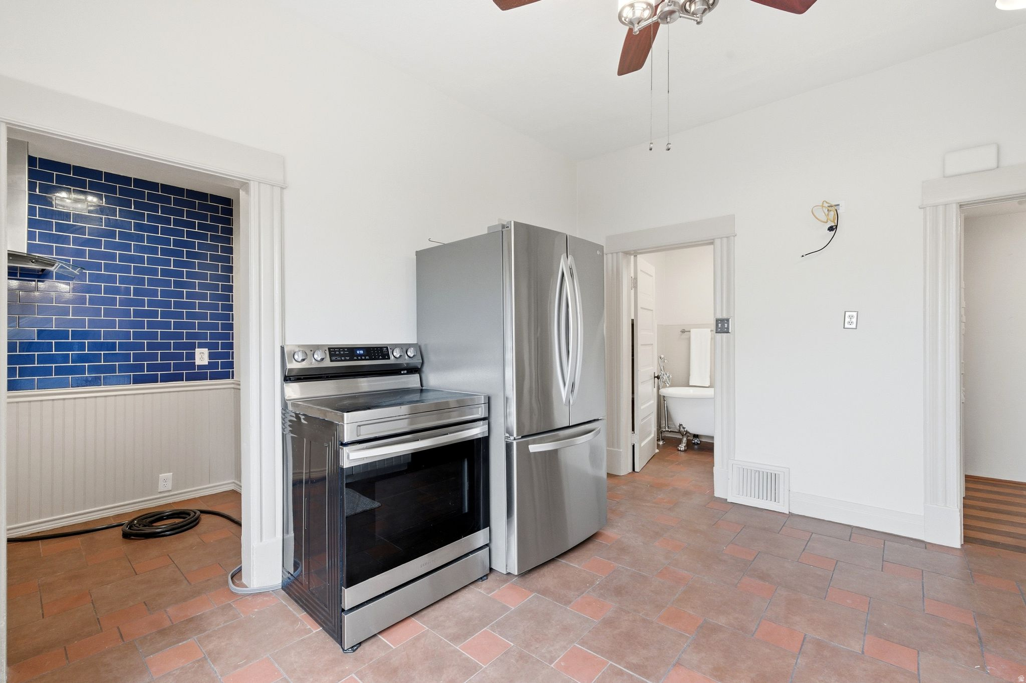 NORWOOD PLACE - Residential