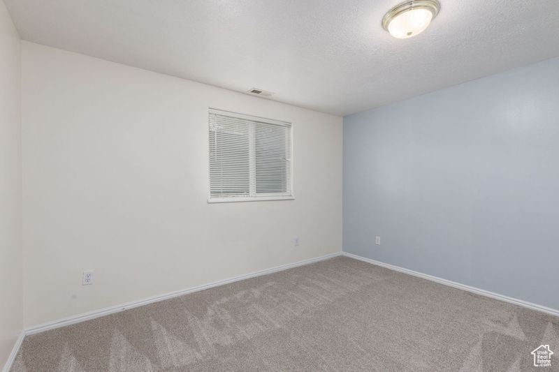 540 N 100, Hyde Park, Utah image 32