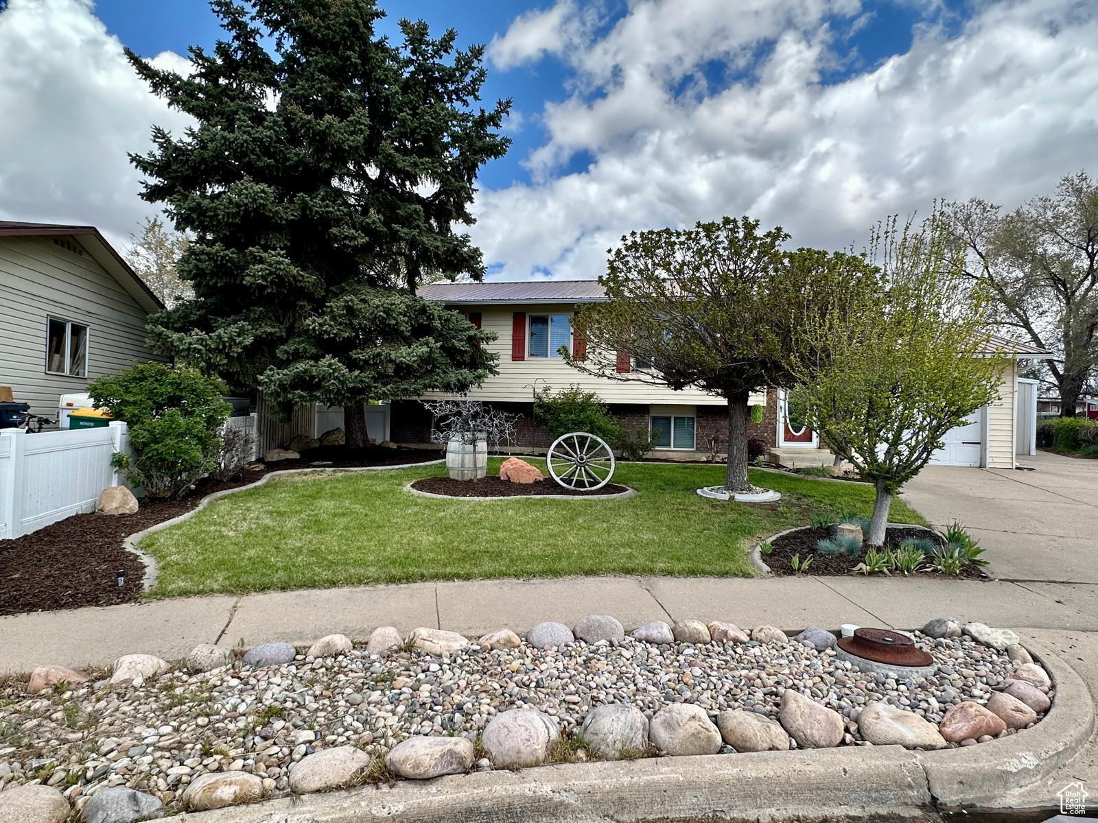 652 N 1250, Clearfield, Utah image 38