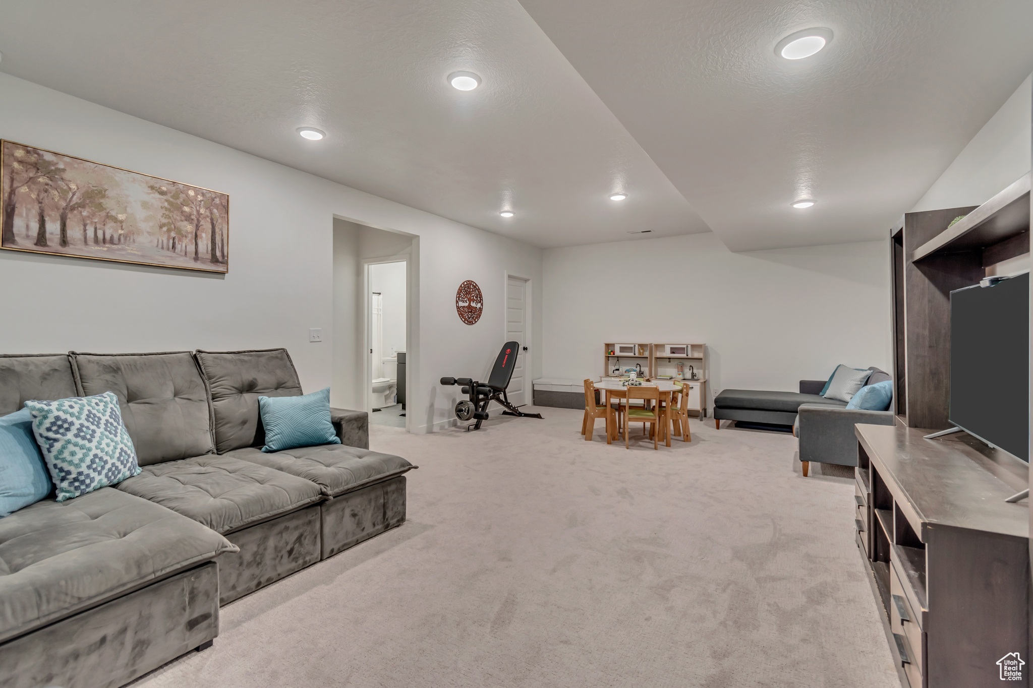 DAYBREAK - Residential