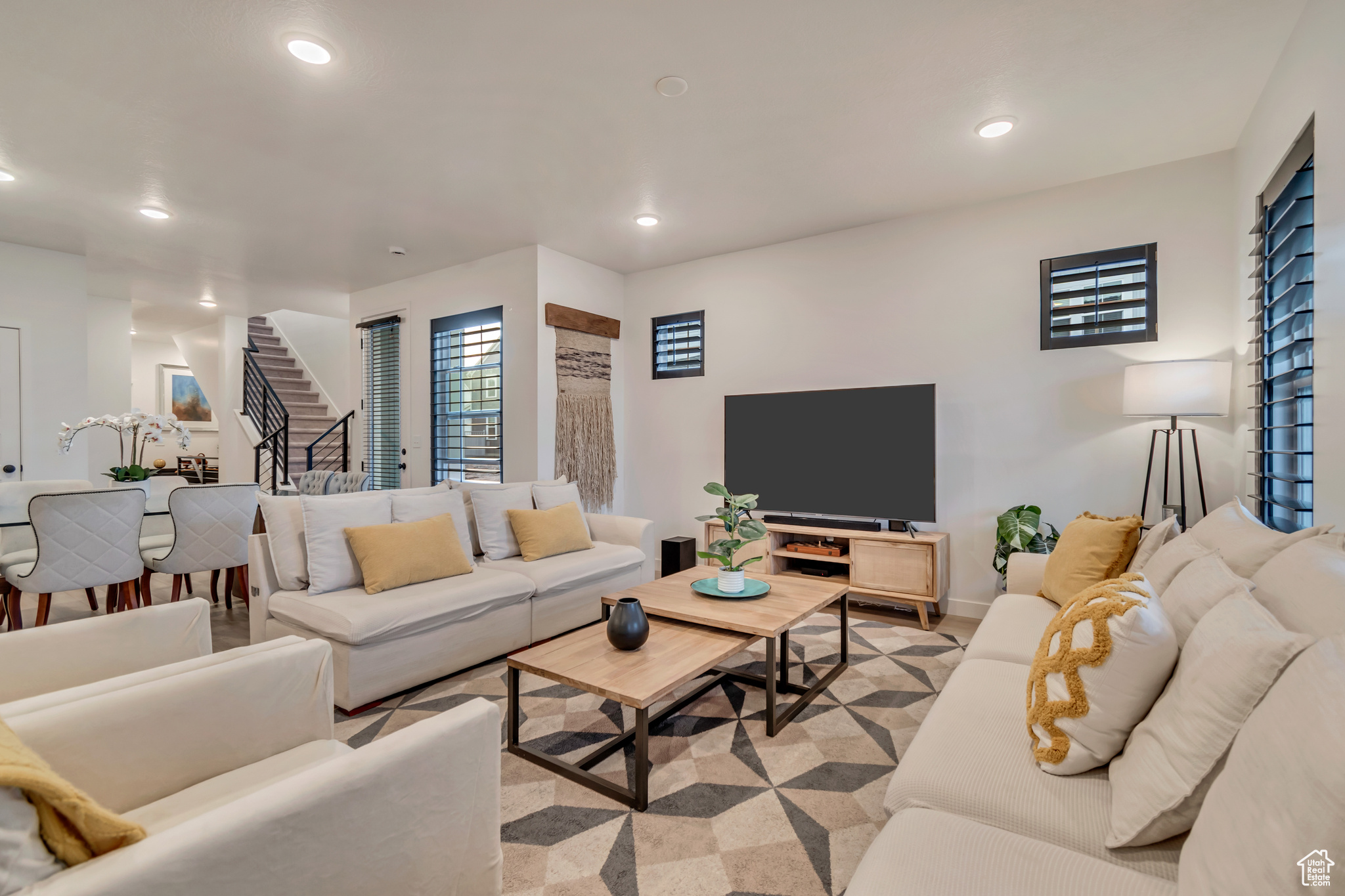 DAYBREAK - Residential