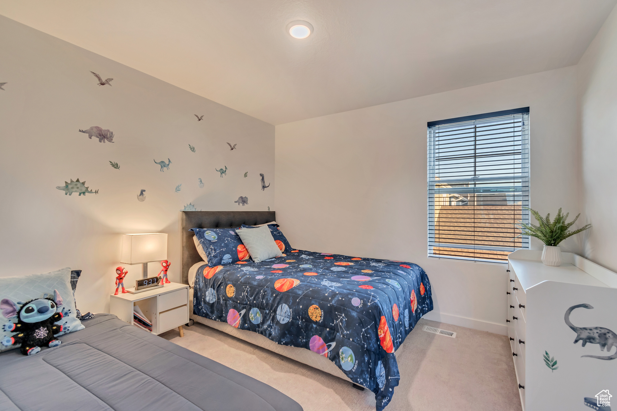 DAYBREAK - Residential