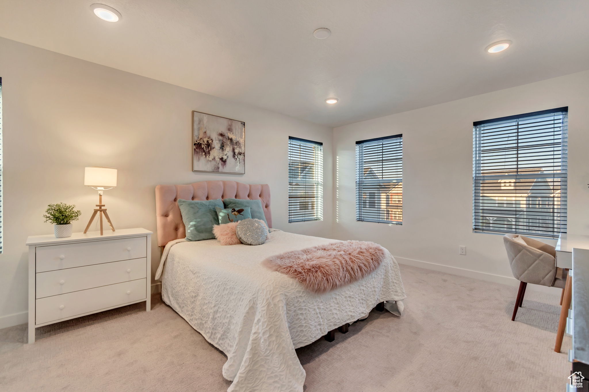 DAYBREAK - Residential