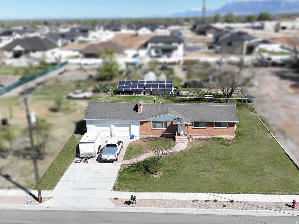 Photo of 2132 W 800 N, Clinton, UT 84015 (MLS # 2151765)