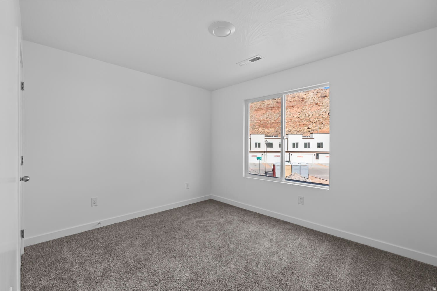 LONG VALLEY - Residential