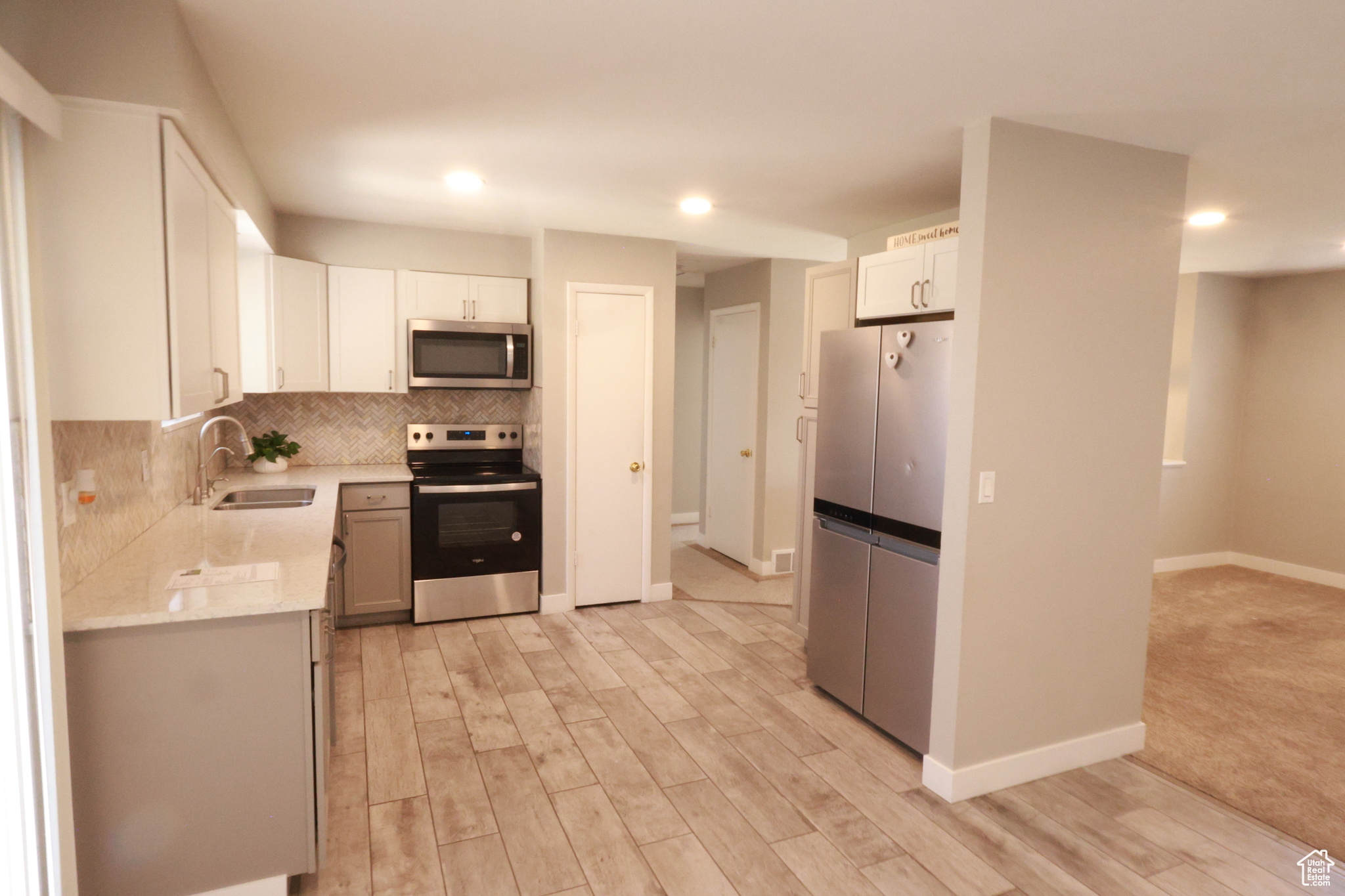 MISTY HILLS - Residential