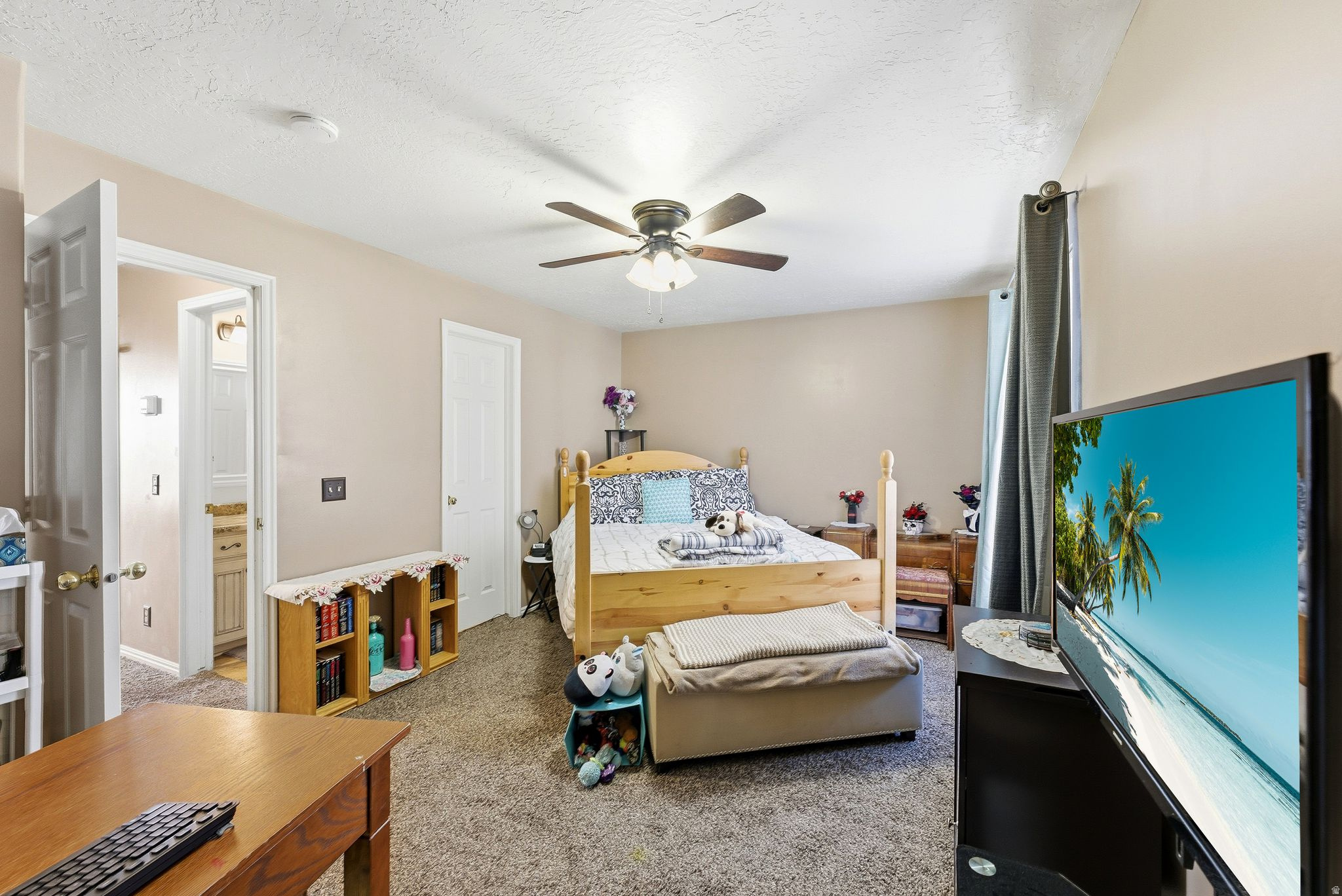 ASPEN VILLAGE TOWNHO - Residential