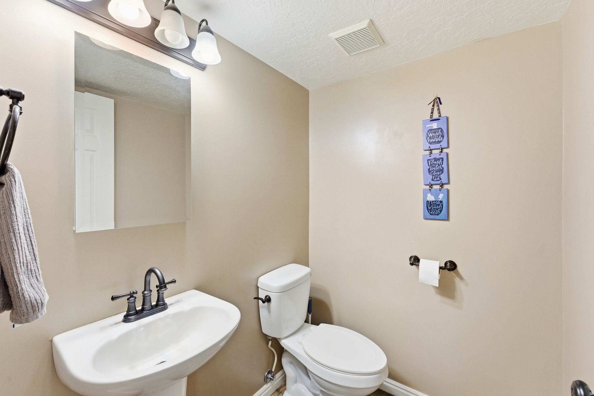 ASPEN VILLAGE TOWNHO - Residential