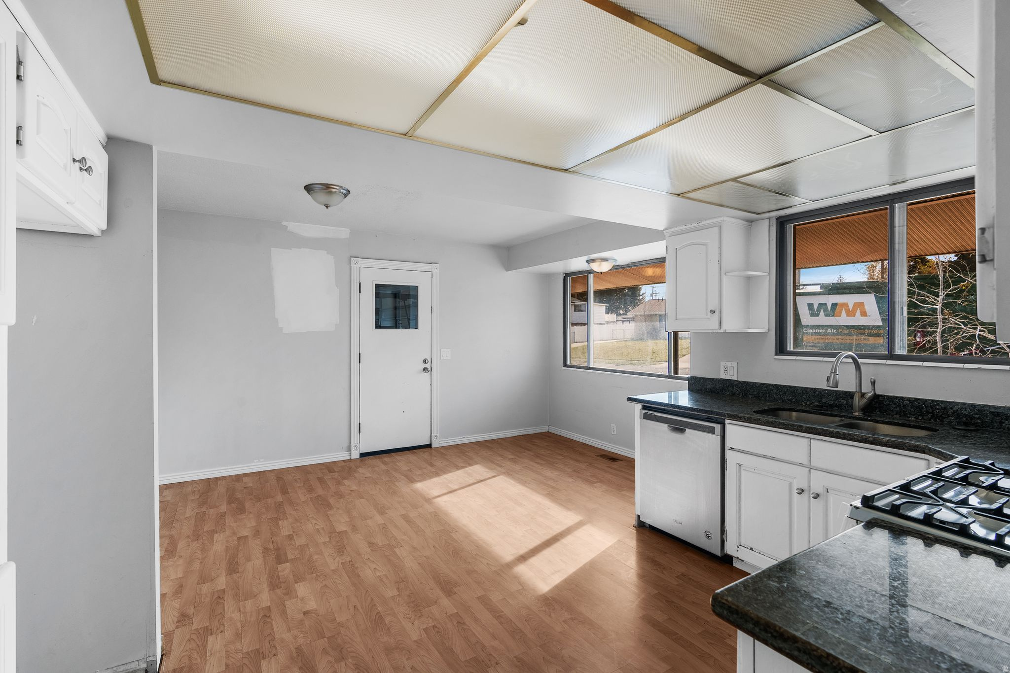 4830 W TRAIL AVE AVE S