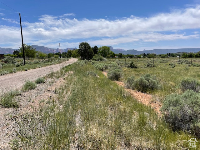Land, New Harmony, Utah image 3
