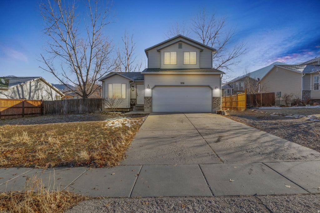 Photo of 938 N 1430 E, Tooele, UT 84074 (MLS # 2186553)