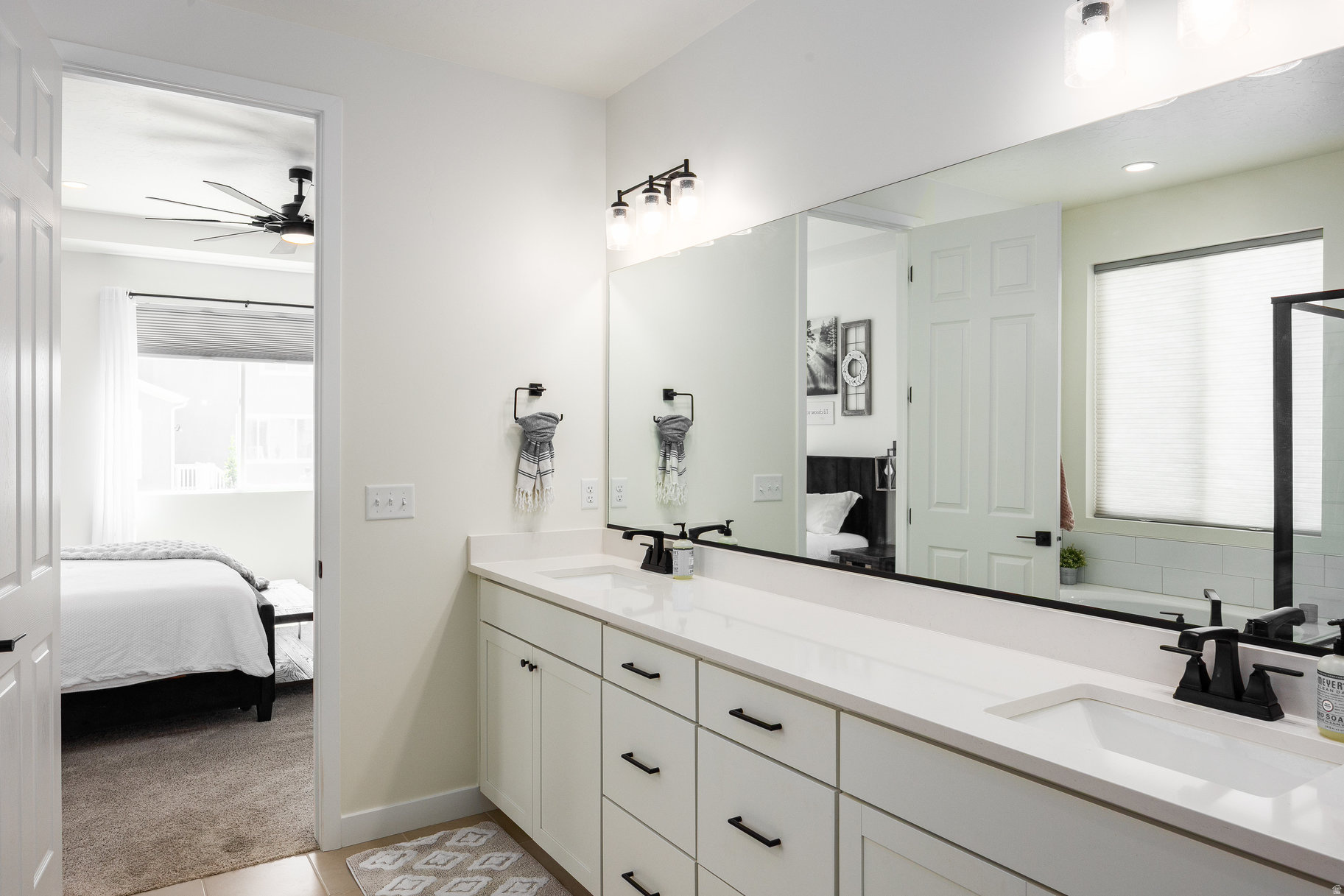 PONY EXPRESS ESTATES - Residential