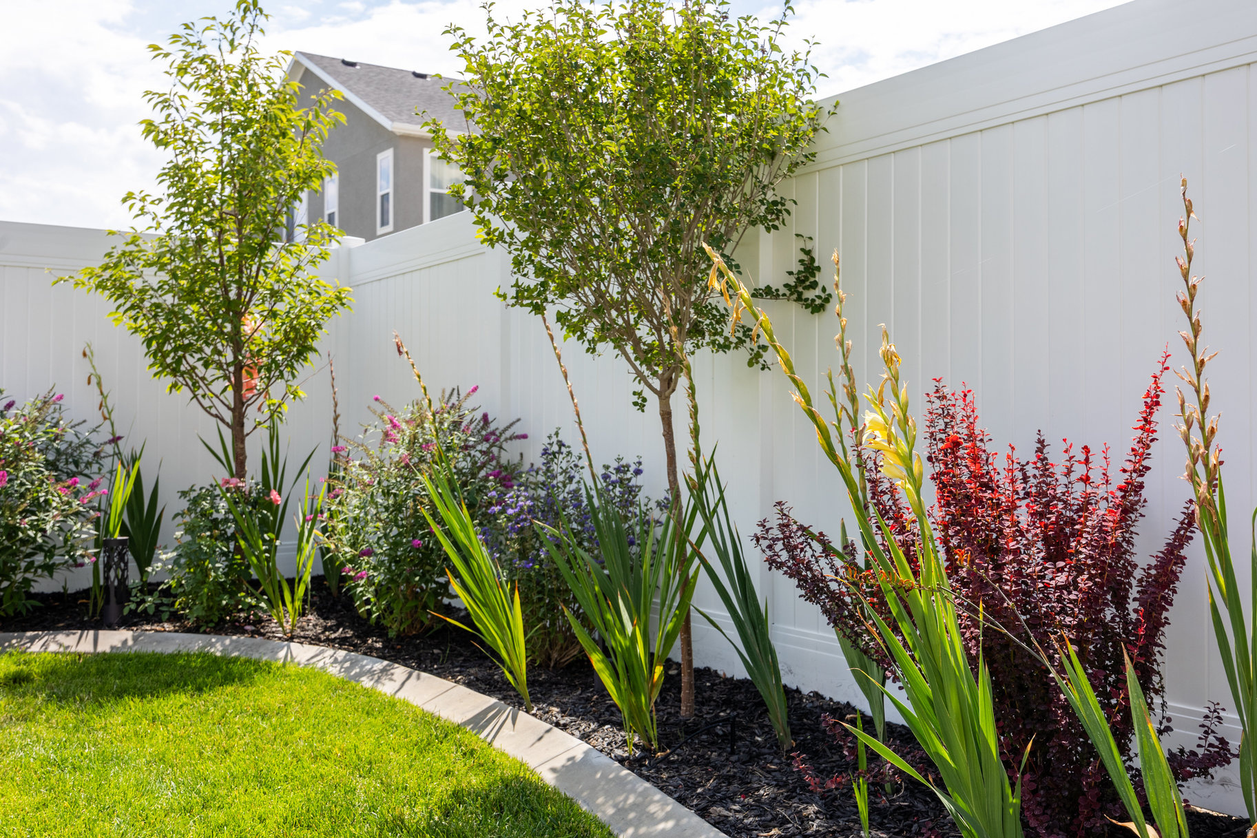 PONY EXPRESS ESTATES - Residential