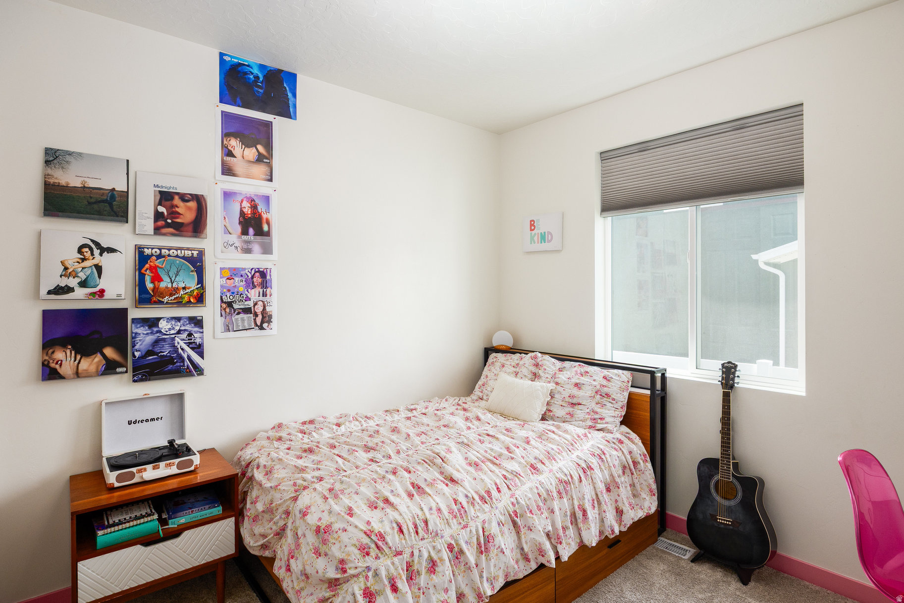 PONY EXPRESS ESTATES - Residential