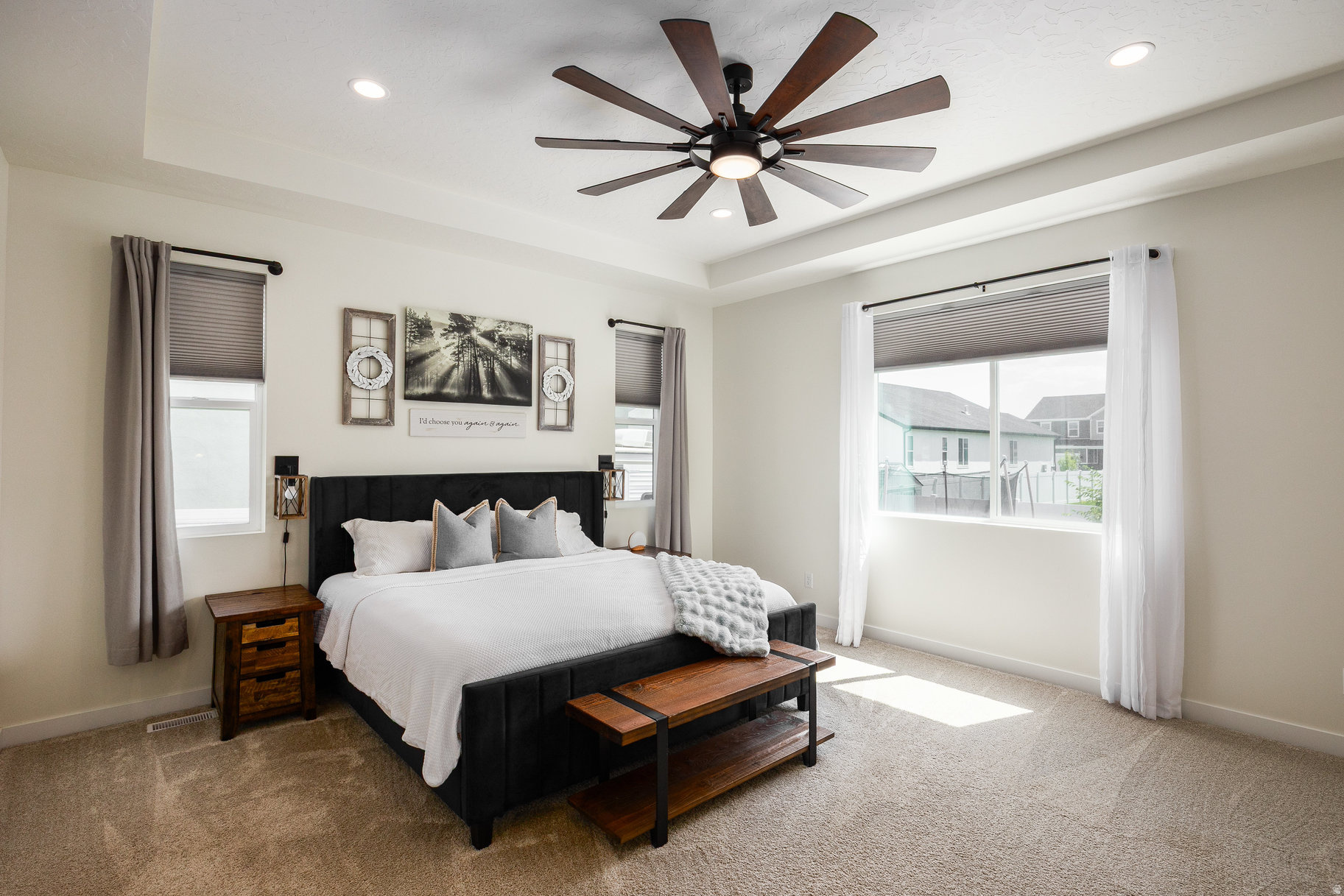 PONY EXPRESS ESTATES - Residential