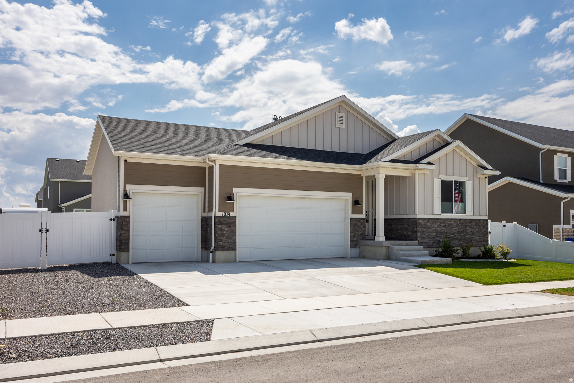 PONY EXPRESS ESTATES - Residential