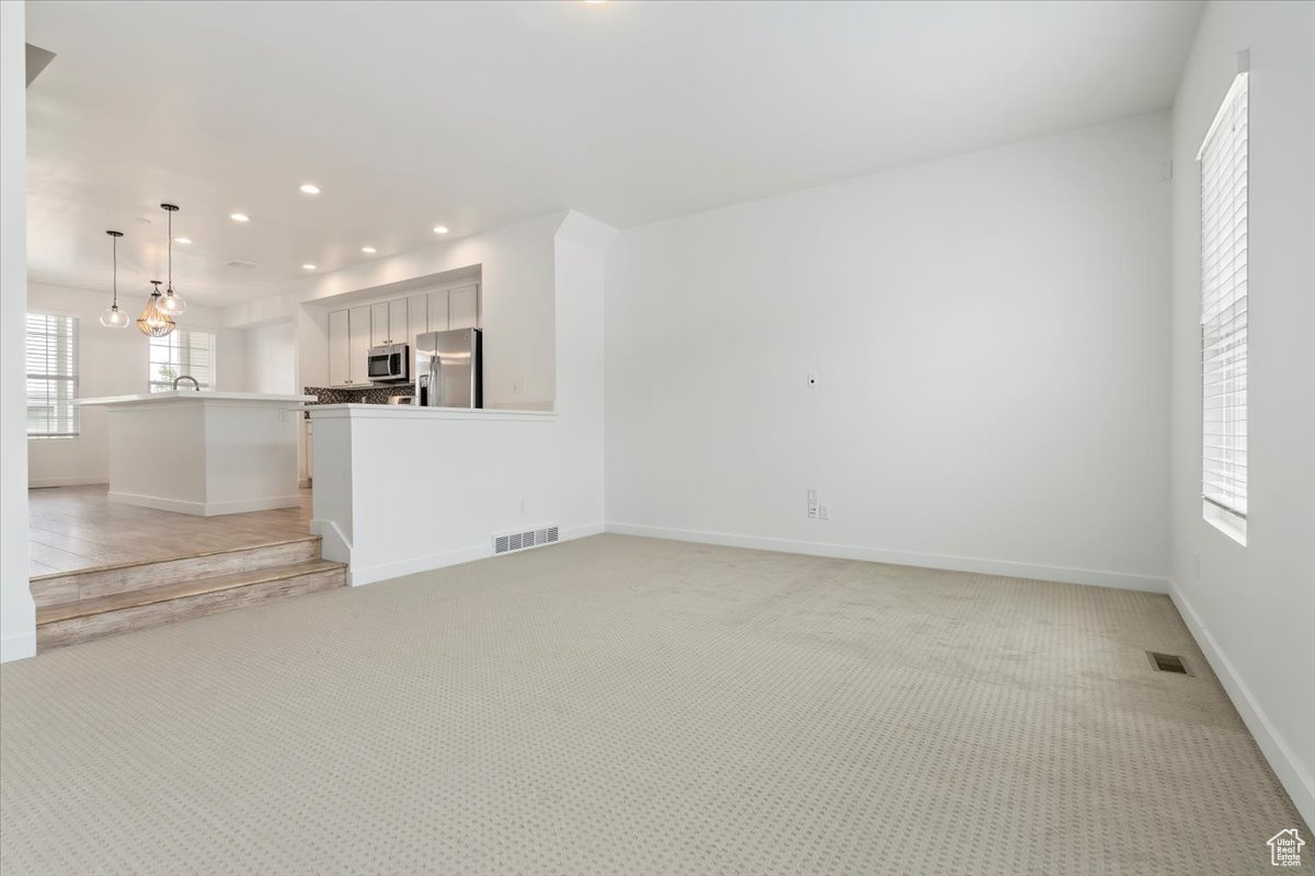 5377 W Bowstring Way, South Jordan, Utah image 7